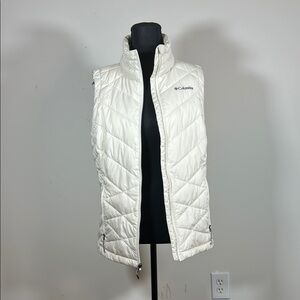 Columbia Cream Quilted Vest
